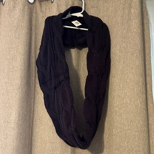 Navy Cable Knit Infinity Scarf from top it off NWT